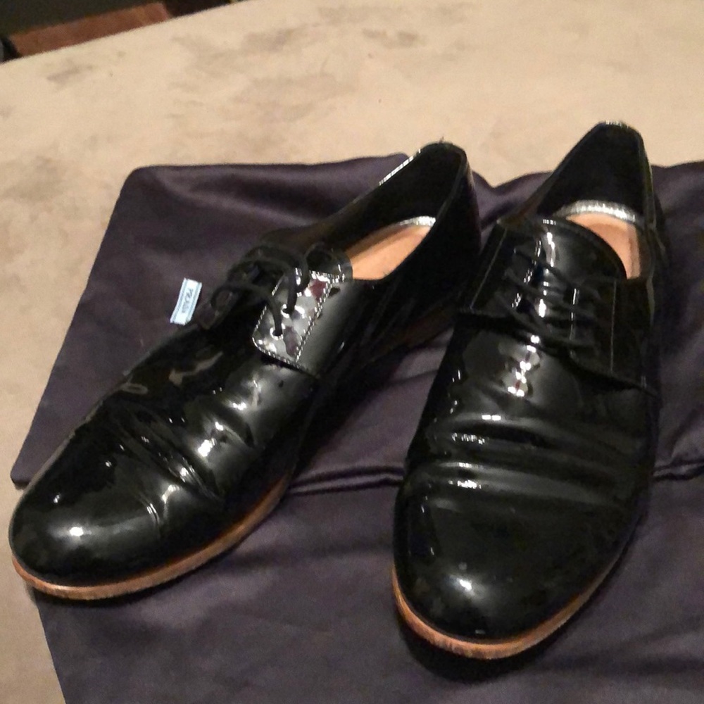 Black patent leather flat oxfords women’s 39.5/9.5